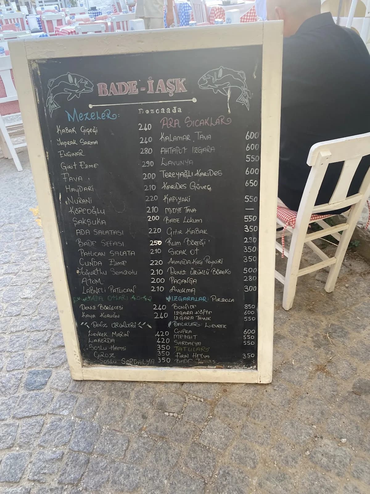 Bade i Aşk Meyhane Bozcaada