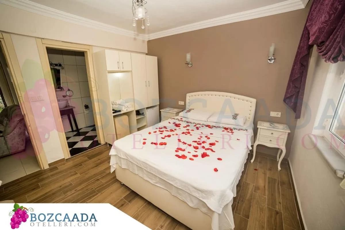 Bozcaada Otelleri - Bozcaada Tatil Rehberi
