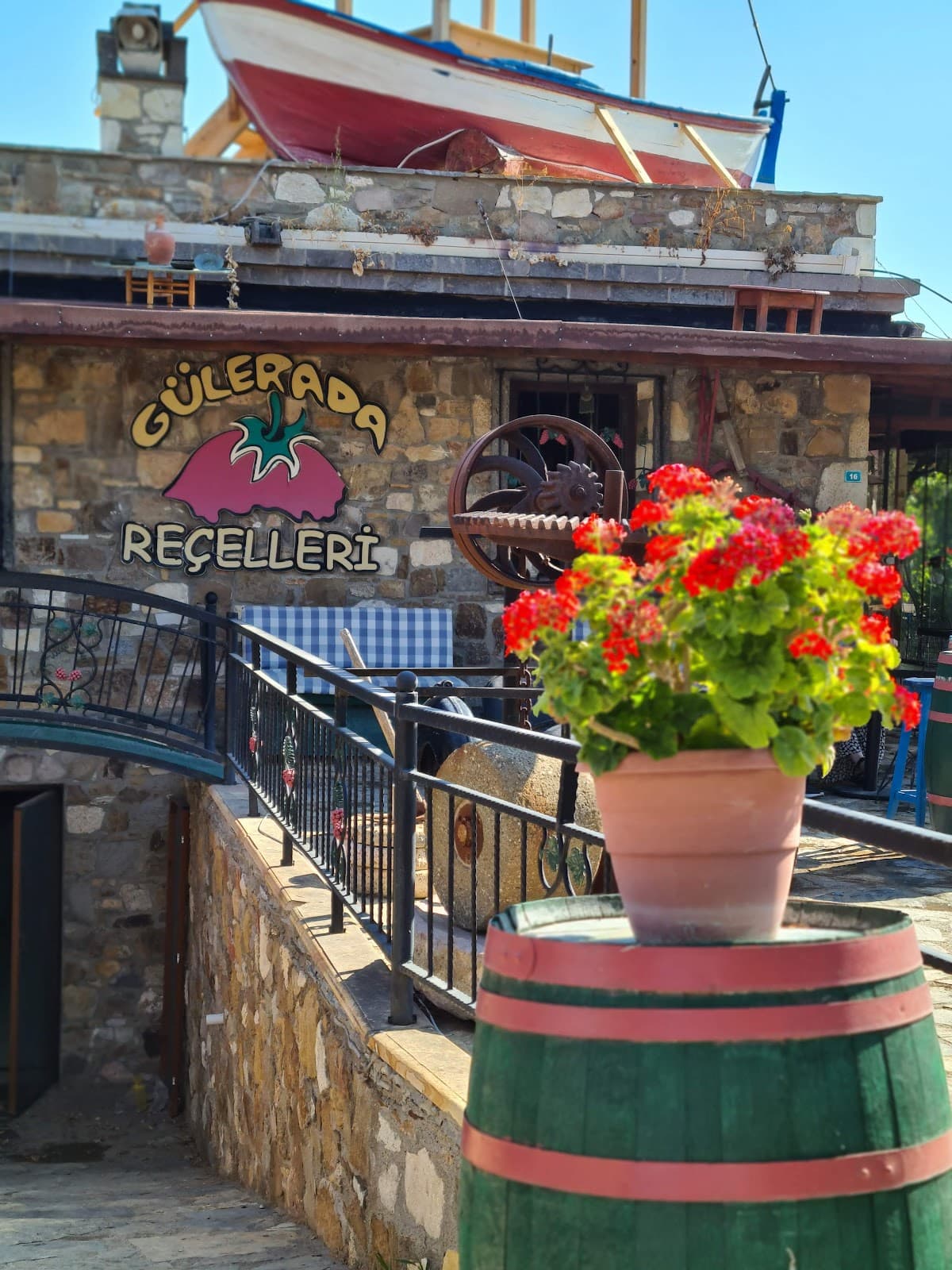 Bozcaada Şarap Takıları