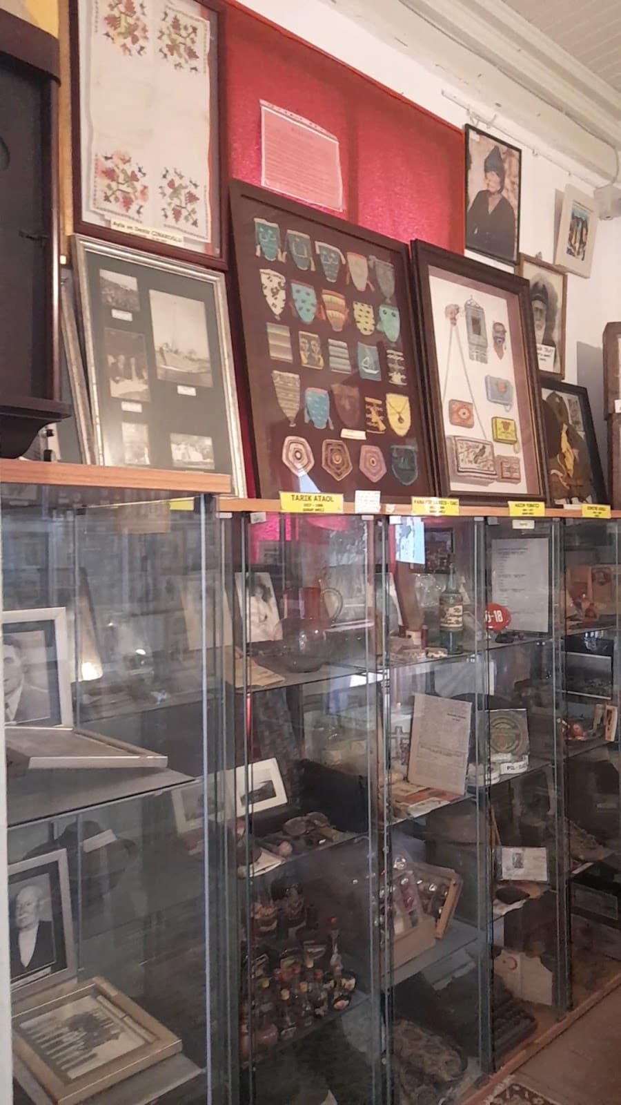 Bozcaada Yerel Tarih Araştırma Merkez Müzesi