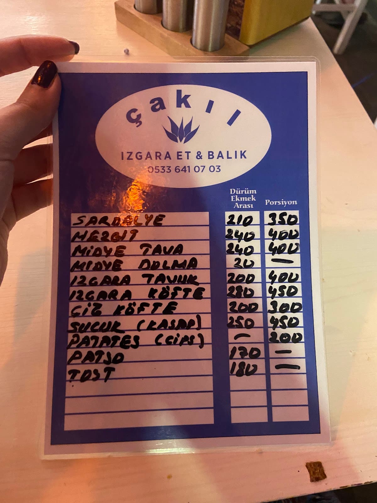 Çakıl Restoran Balık Midye Tava Çiğköfte Tavuk Köfte