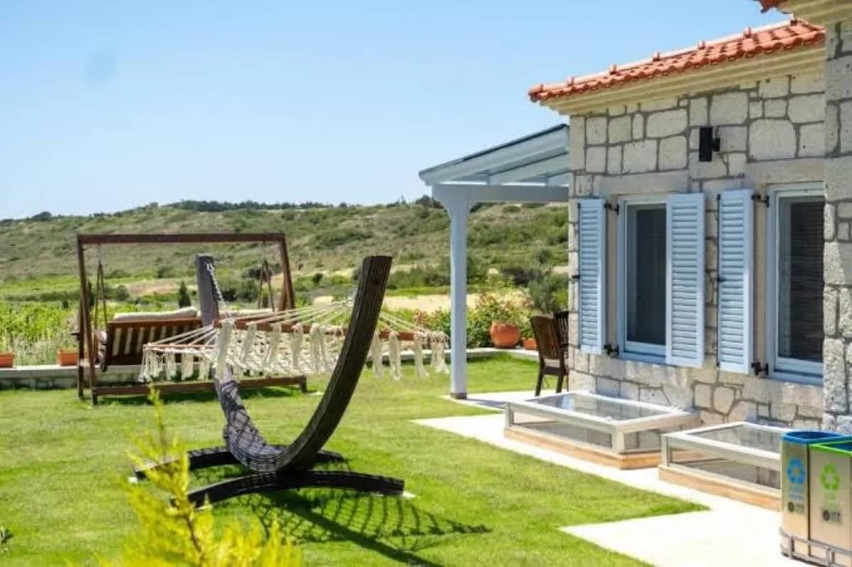 Dreamy Villa near Beach with Backyard in Bozcaada - Two-Bedroom House kapak görseli