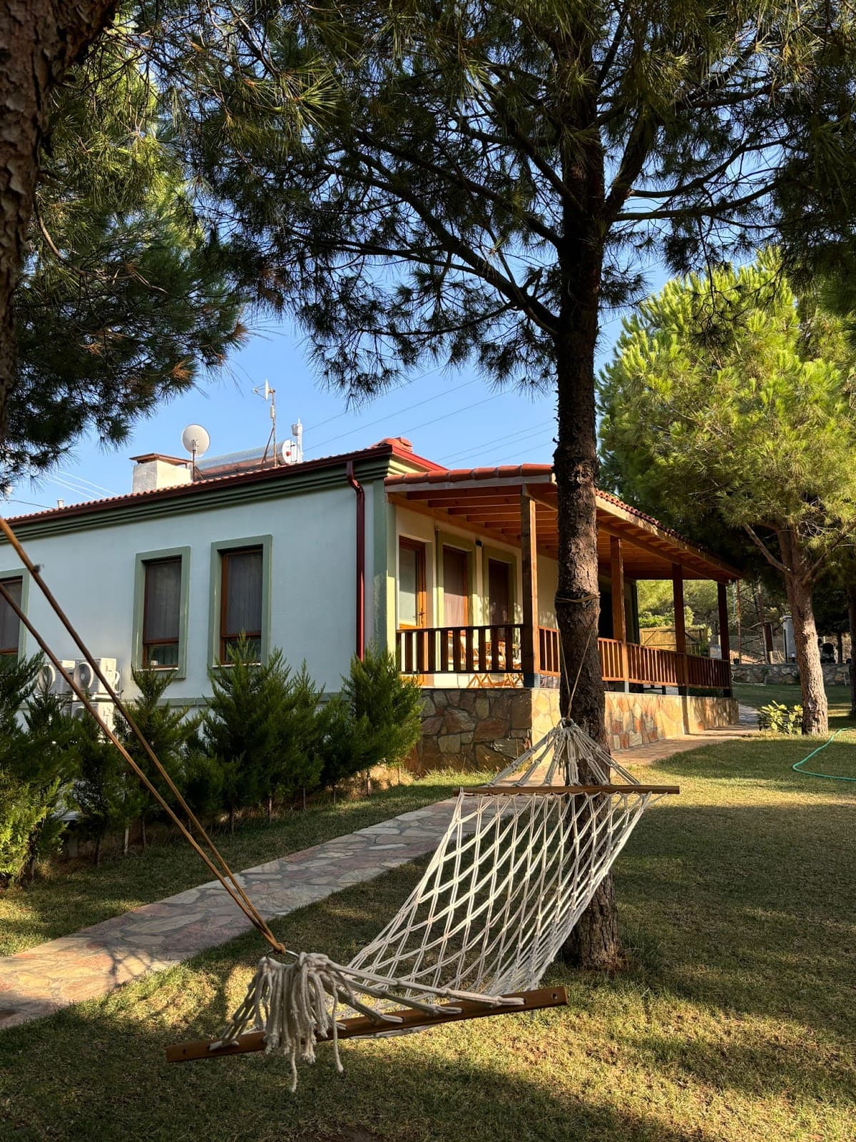 Elyada Bozcaada (+8 Yaş)