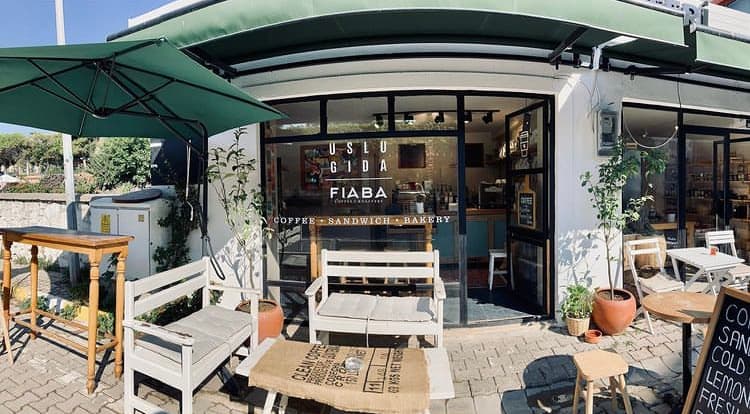 Fiaba coffee & roastery
