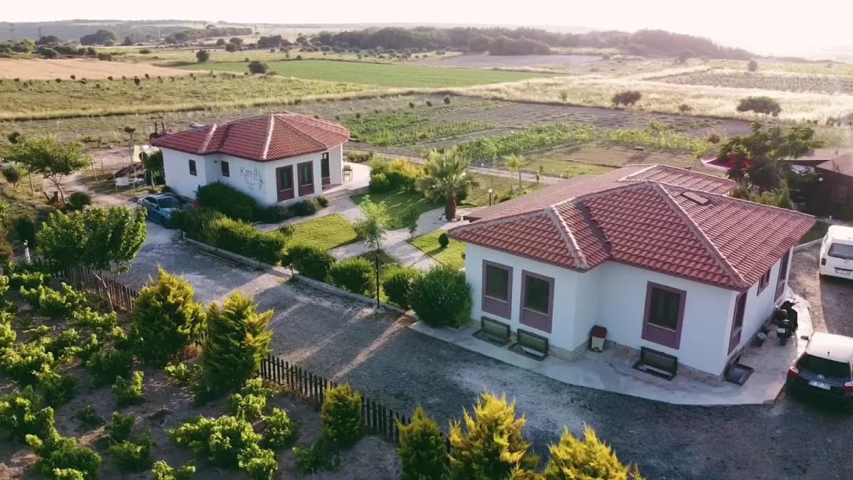 Karina Vineyard House
