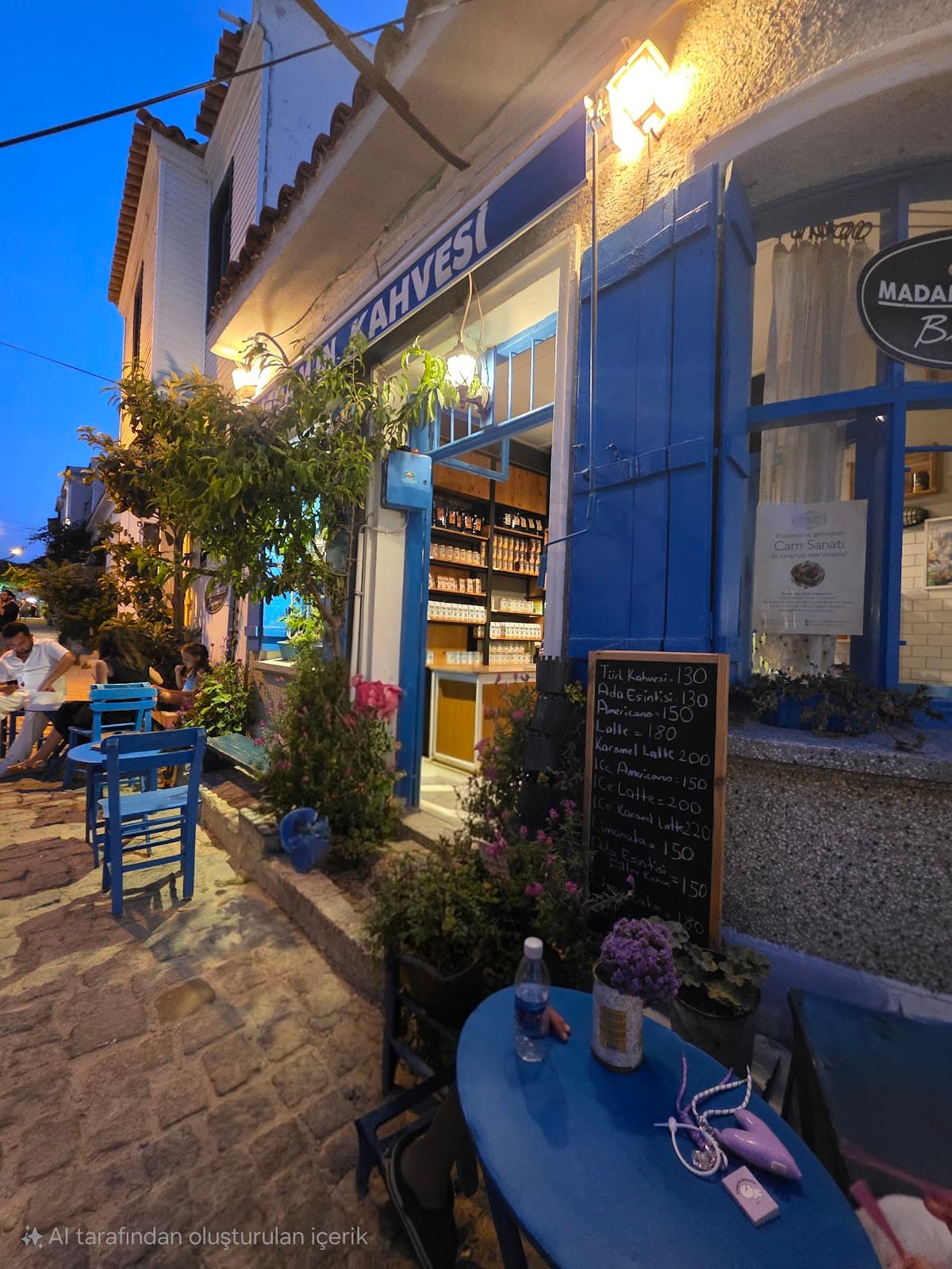 Madamın Kahvesi Bozcaada