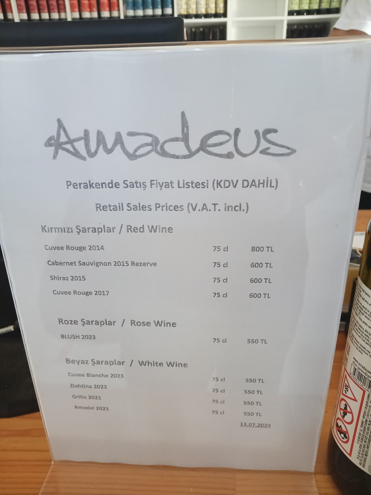 Mozart Kafe Şarap evi