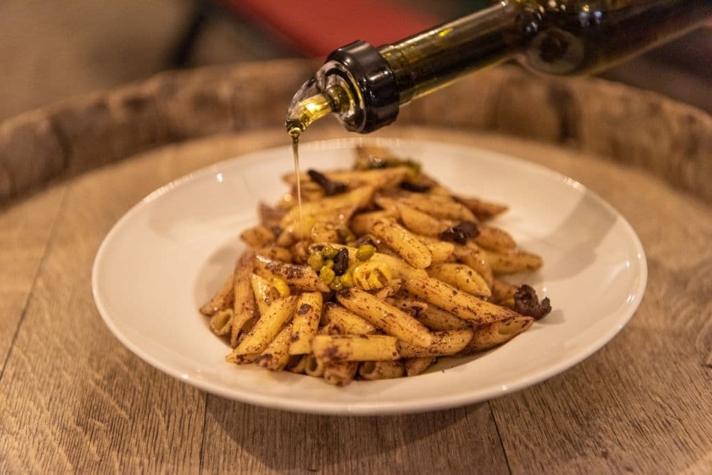 Mozart Kafe Şarap evi