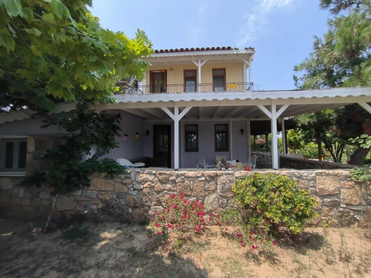 Nar Bağevi