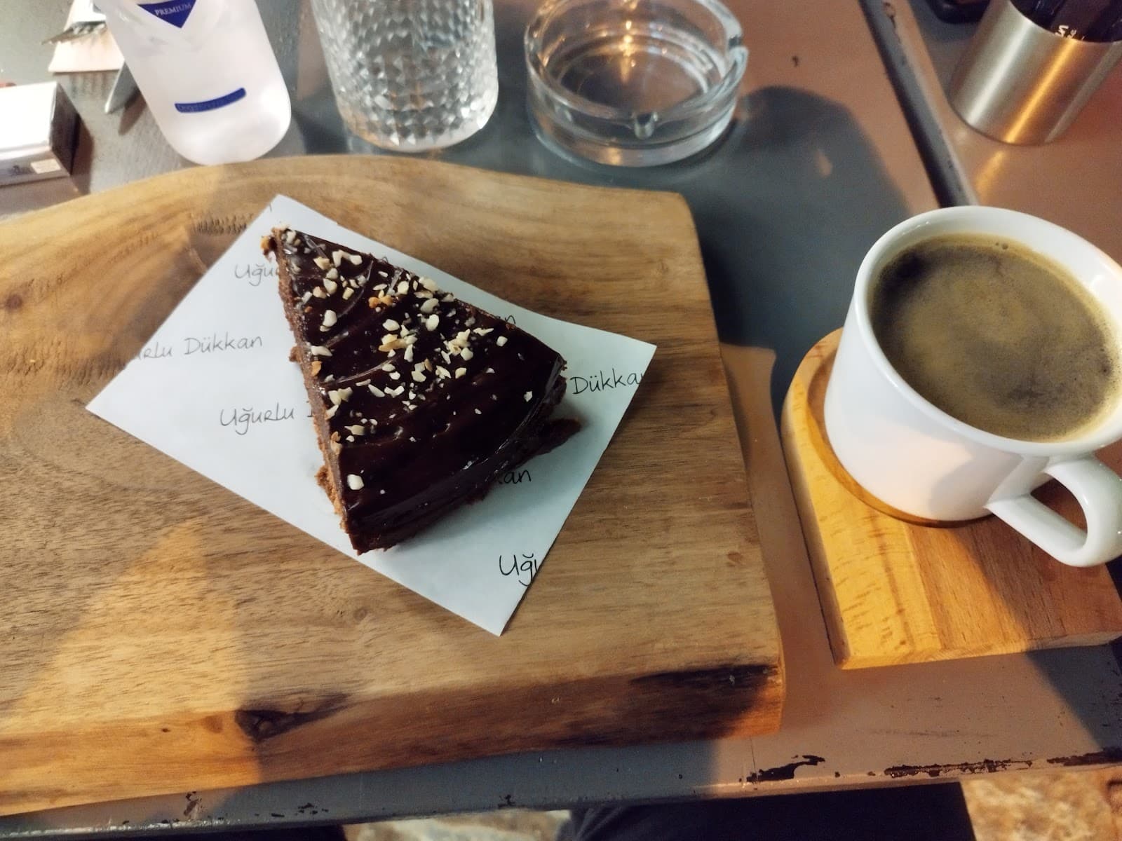 Uğurlu Dükkan Bozcaada