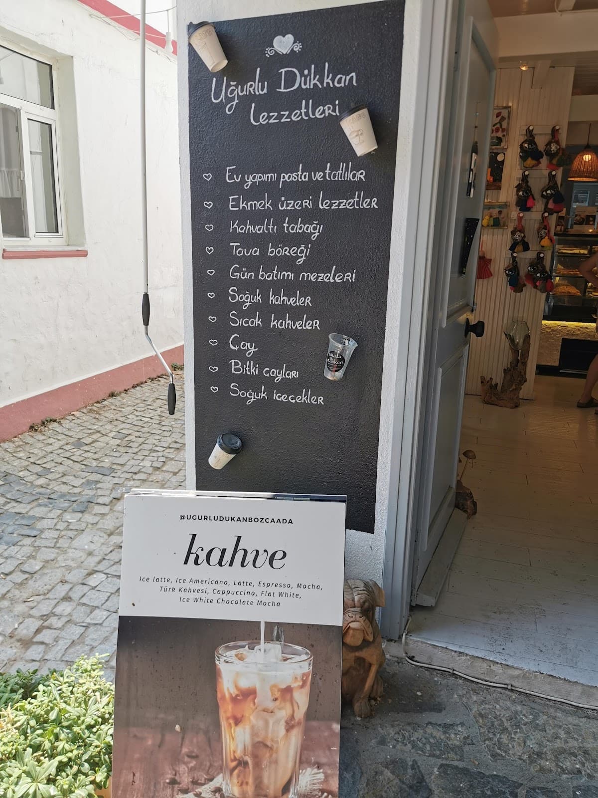 Uğurlu Dükkan Bozcaada