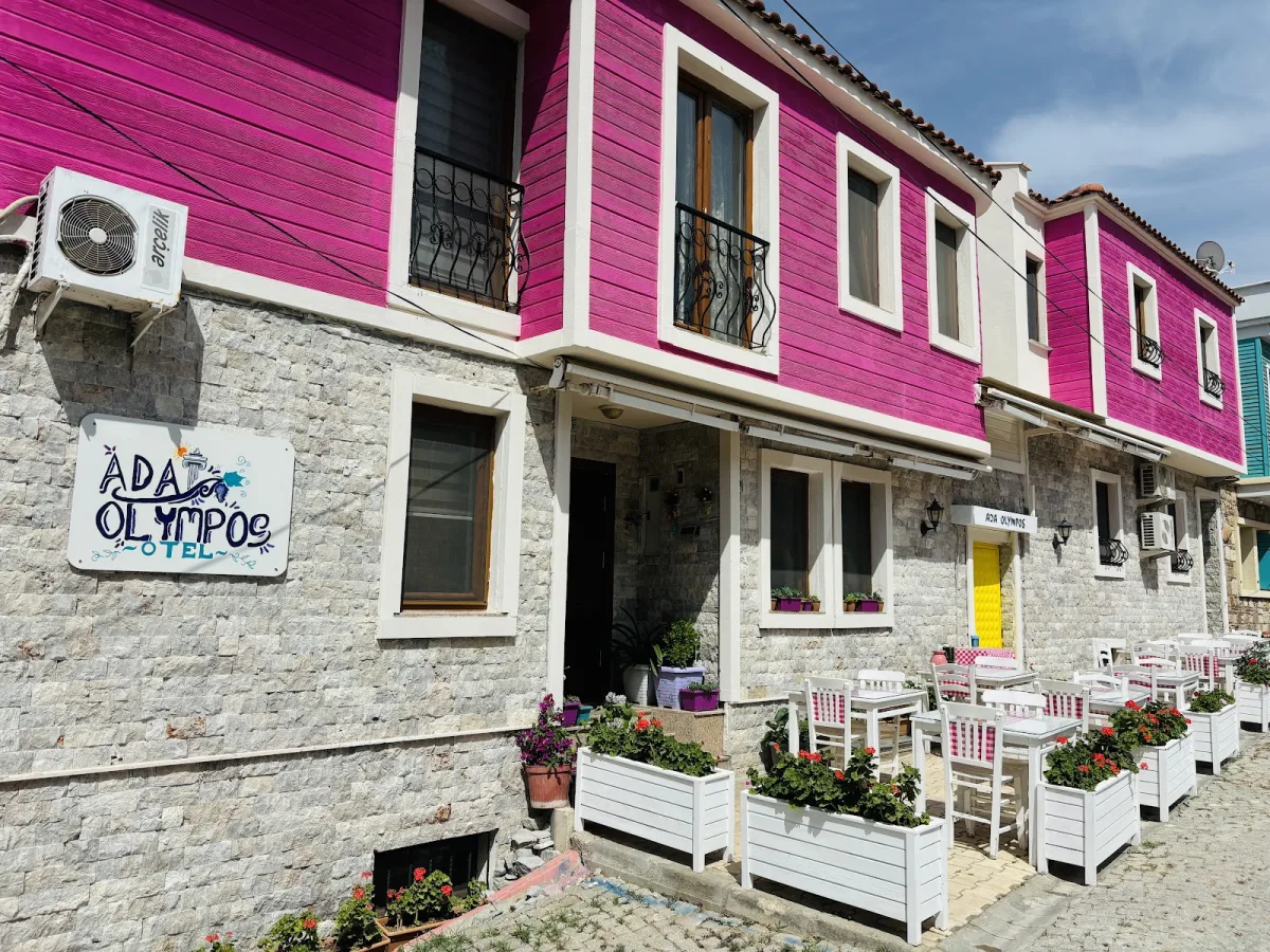 Ada Olympos
