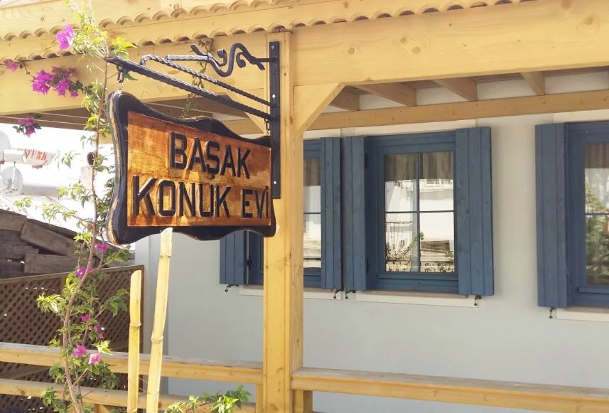 Başak Konukevi — Bozcaada'da pansiyon, fotoğraf 2