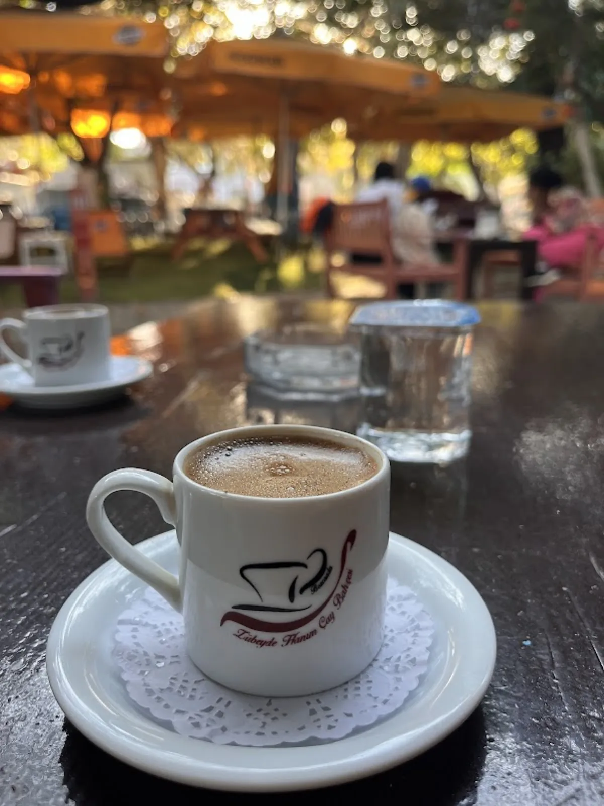 Bozcaada çay bahçesi — kafe, fotoğraf 4