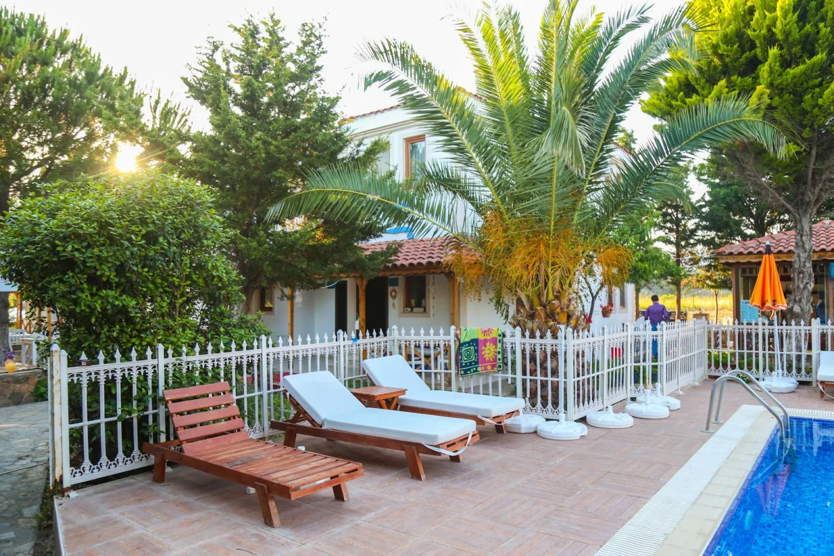 Bozcaada Destina Suit Otel