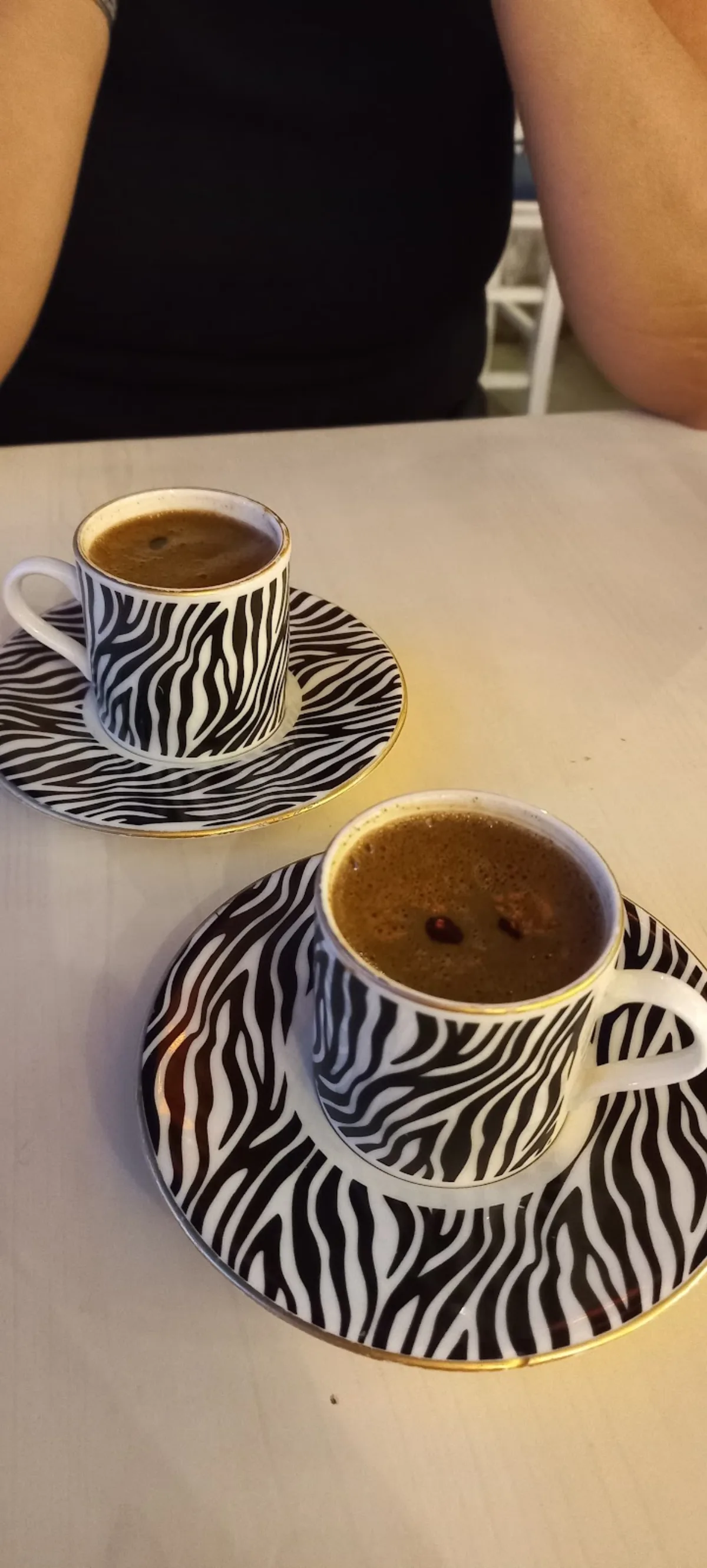 Çakıl Restoran Balık Midye Tava Çiğköfte Tavuk Köfte — Bozcaada'da restoran, fotoğraf 4