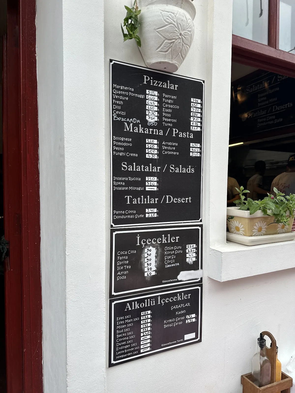 Ela Pizza & Bistro — Bozcaada'da restoran, fotoğraf 1
