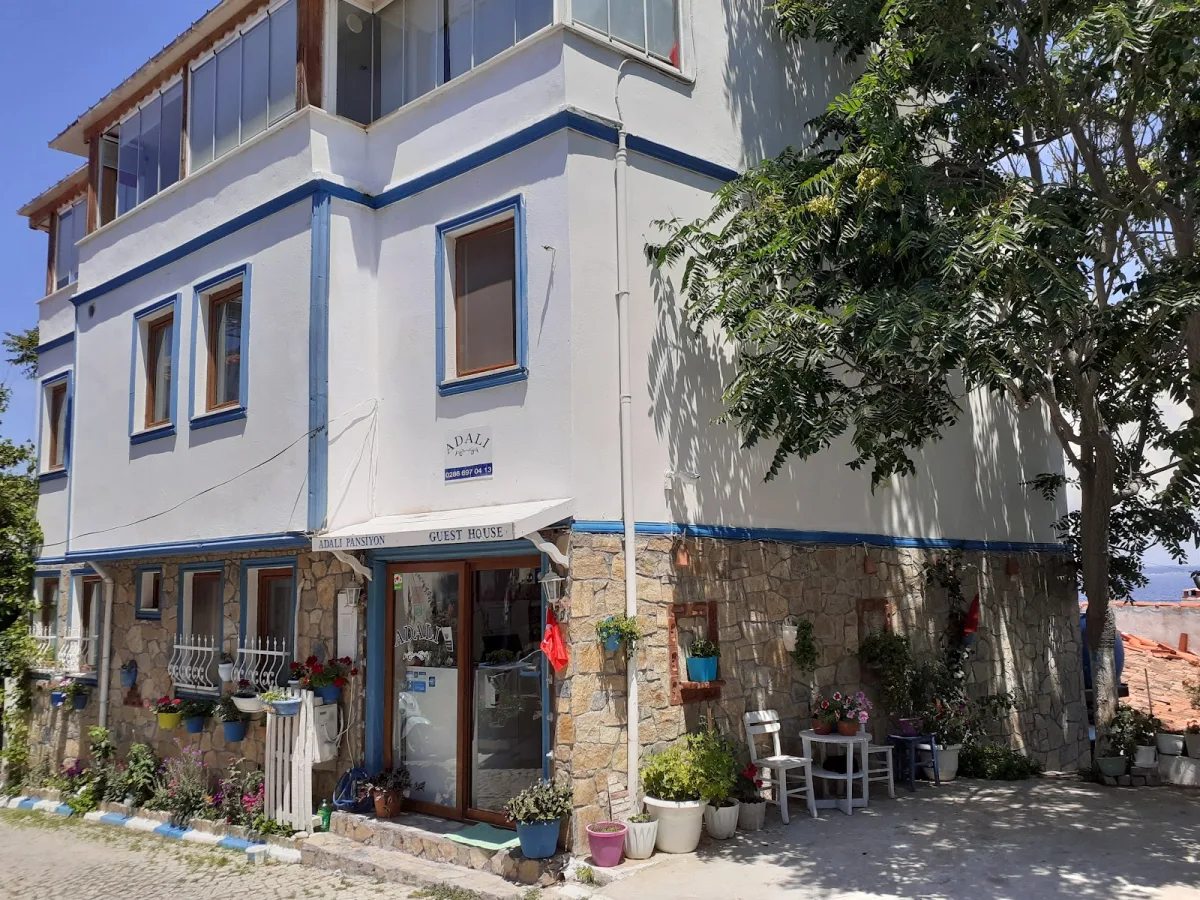 İkizler Otel Bozcaada