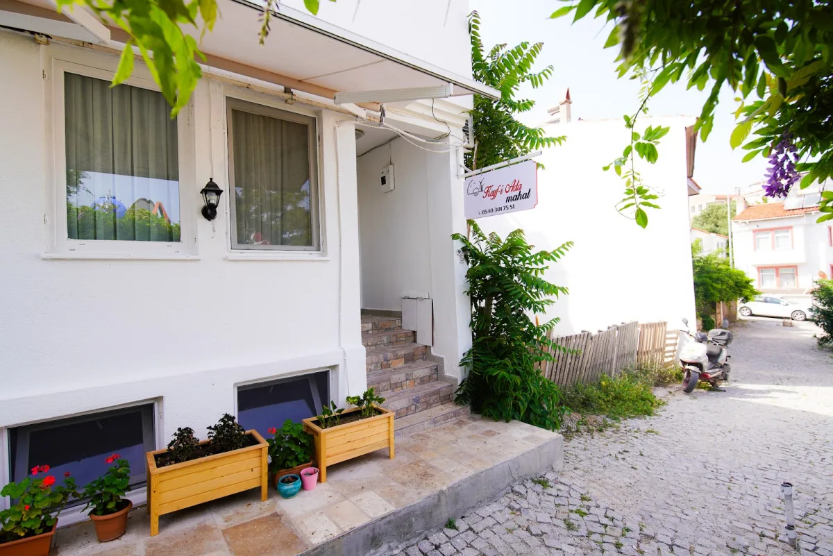 Keyf-i Ada Mahal — Bozcaada'da otel