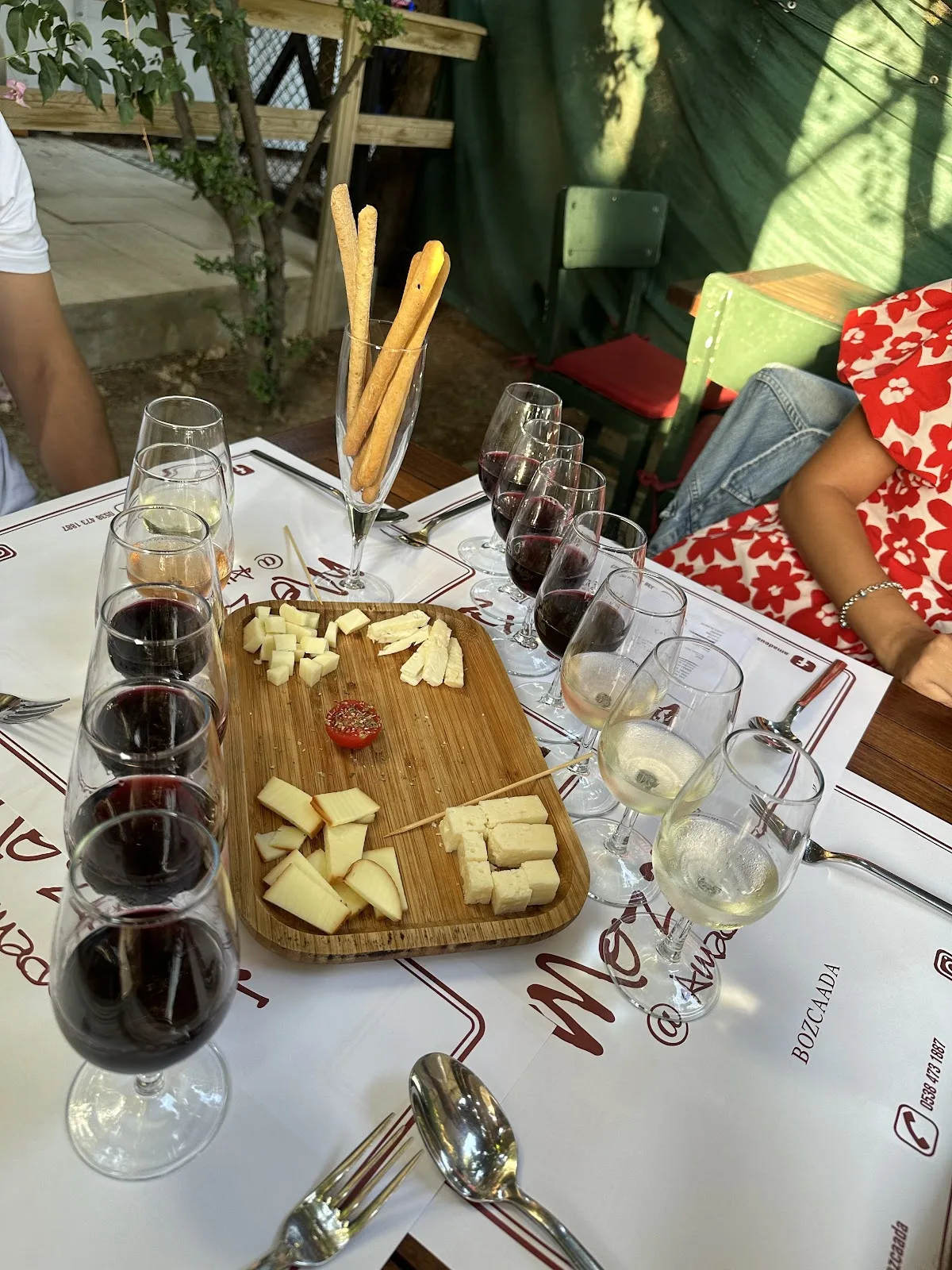 Mozart Kafe Şarap evi — Bozcaada'da bar, fotoğraf 5