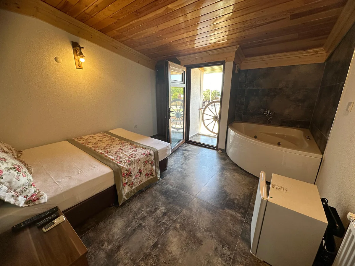 Odunluk Taş Konak Otel